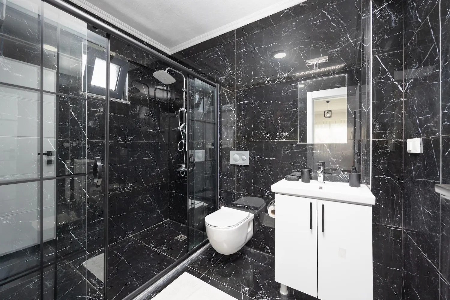 Okcular Villa Grand Yasar 1 0*,  טורקיה